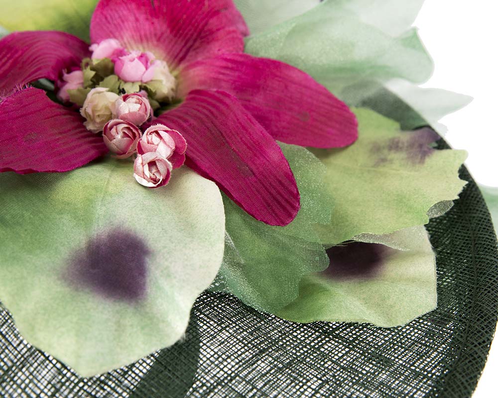 Bespoke green fascinator by Cupids Millinery-5