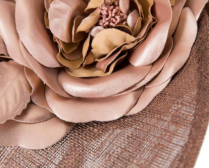 Bespoke rose gold fascinator by Cupids Millinery-4