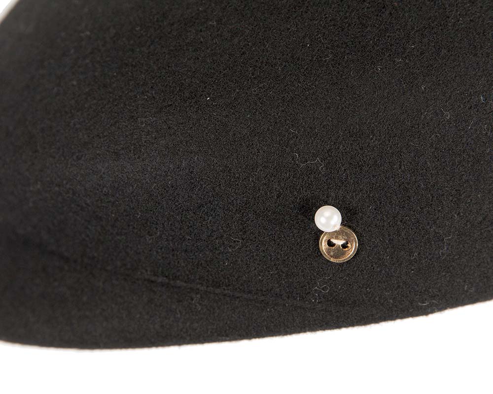 Black felt short beak beret-4