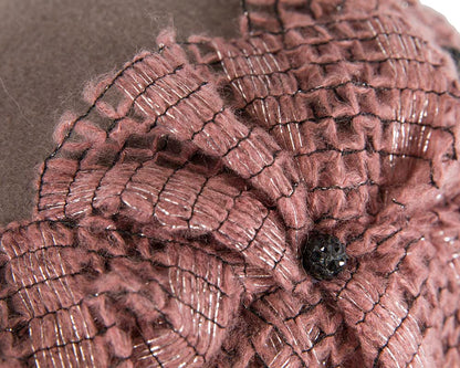 Grey felt beret with crocheted trim CU440-4