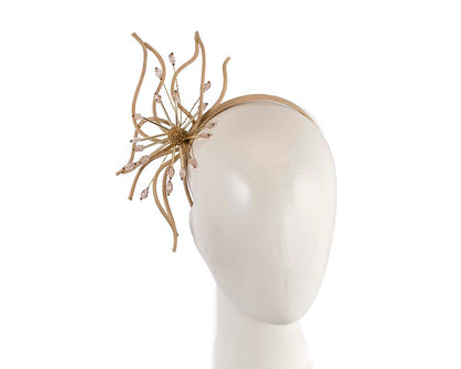 Bespoke nude fascinator by Cupids Millinery-0