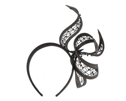 Exclusive black fascinator by Cupids Millinery Melbourne