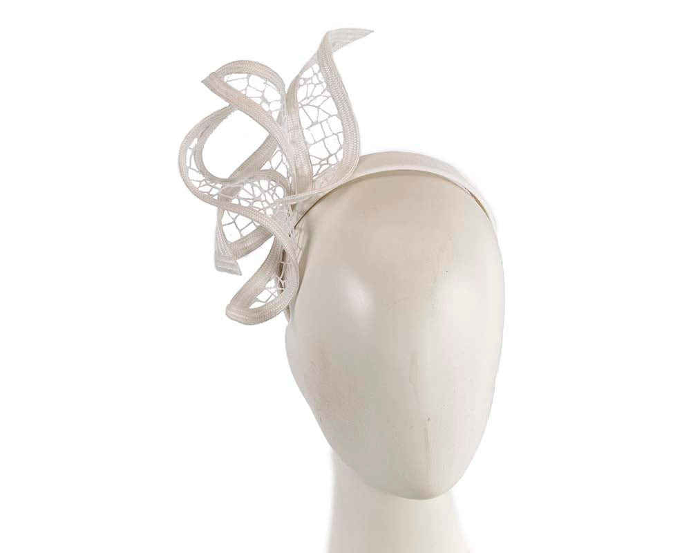 Exclusive cream fascinator by Cupids Millinery Melbourne-0