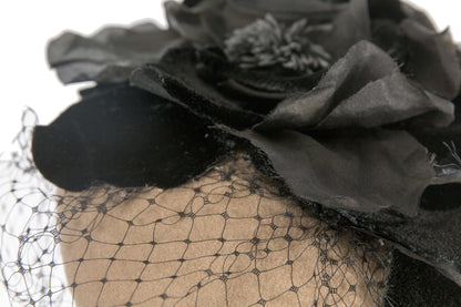 Winter felt beret with face veil CU613