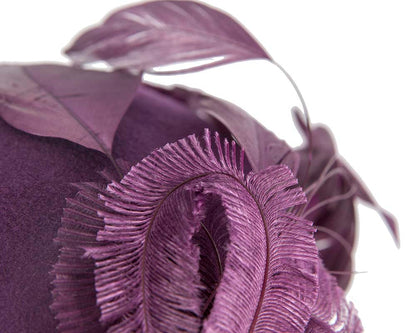 Purple winter felt beret