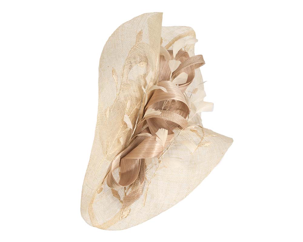 Bespoke fascinator by Cupids Millinery Melbourne