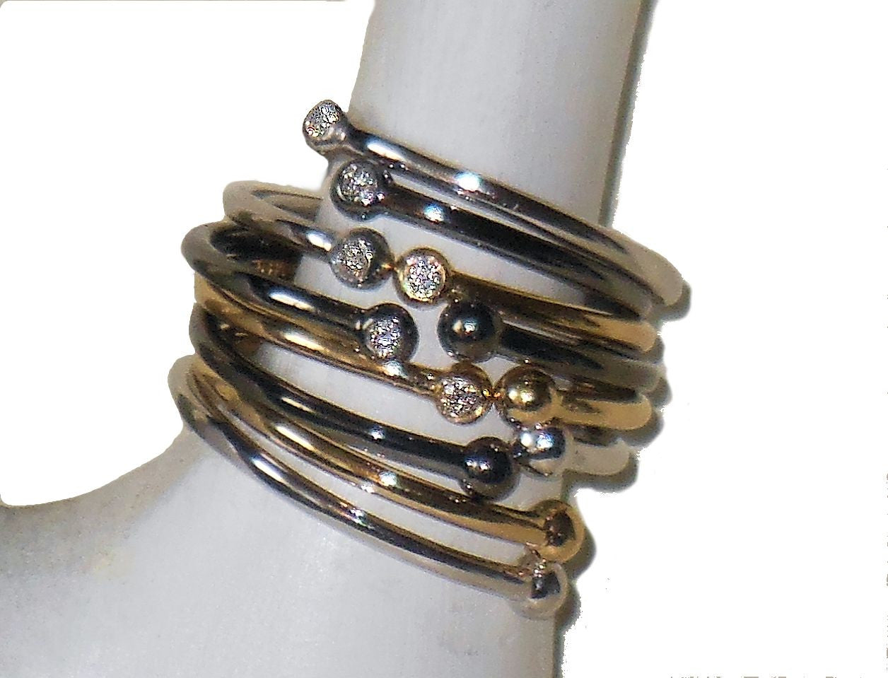 Dot Stacking Ring- 14 K gold (without diamonds)