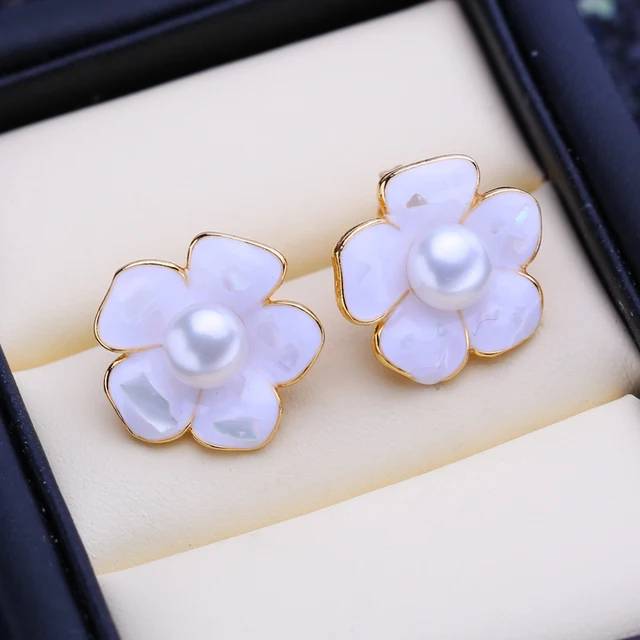 Designer Genuine Freshwater Flower Stud Earrings in Gold-1