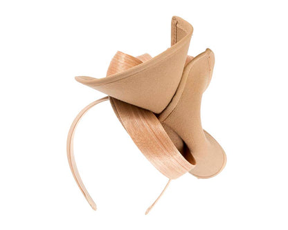 Twisted beige felt fascinator by Fillies Collection-3