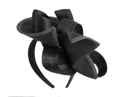 Twisted black felt fascinator by Fillies Collection-3