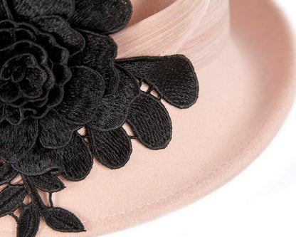 Beige felt cloche hat with lace by Fillies Collection-4