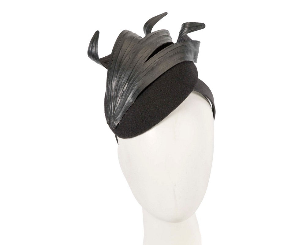 Black winter racing fascinator by Fillies Collection
