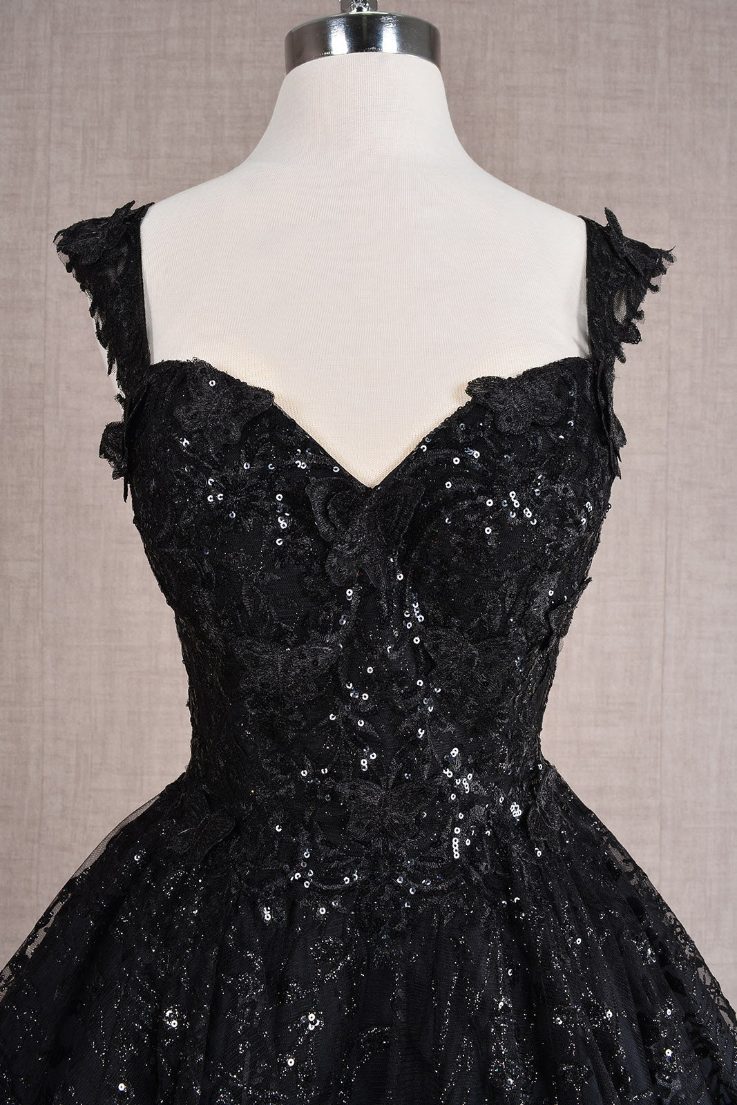 Butterfly Applique Mesh Babydoll w/ Detachable Side Mesh Drapes Short Homecoming Dress GLGS3187-3