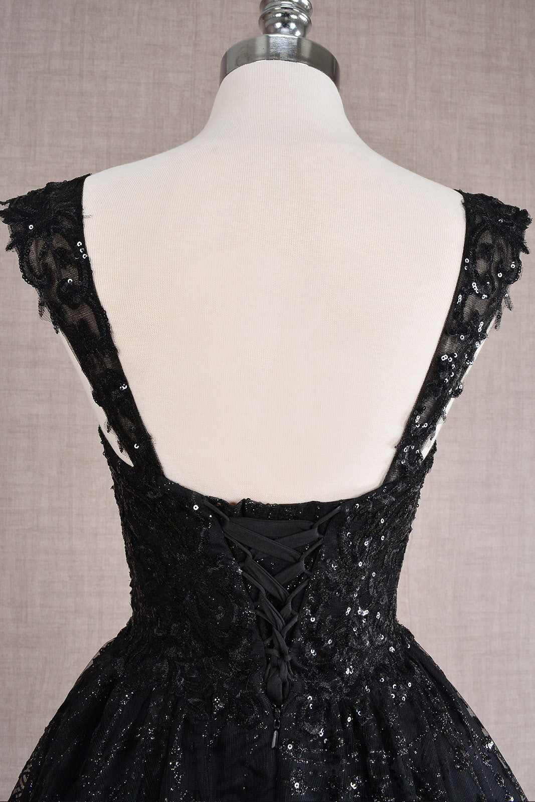 Butterfly Applique Mesh Babydoll w/ Detachable Side Mesh Drapes Short Homecoming Dress GLGS3187-4