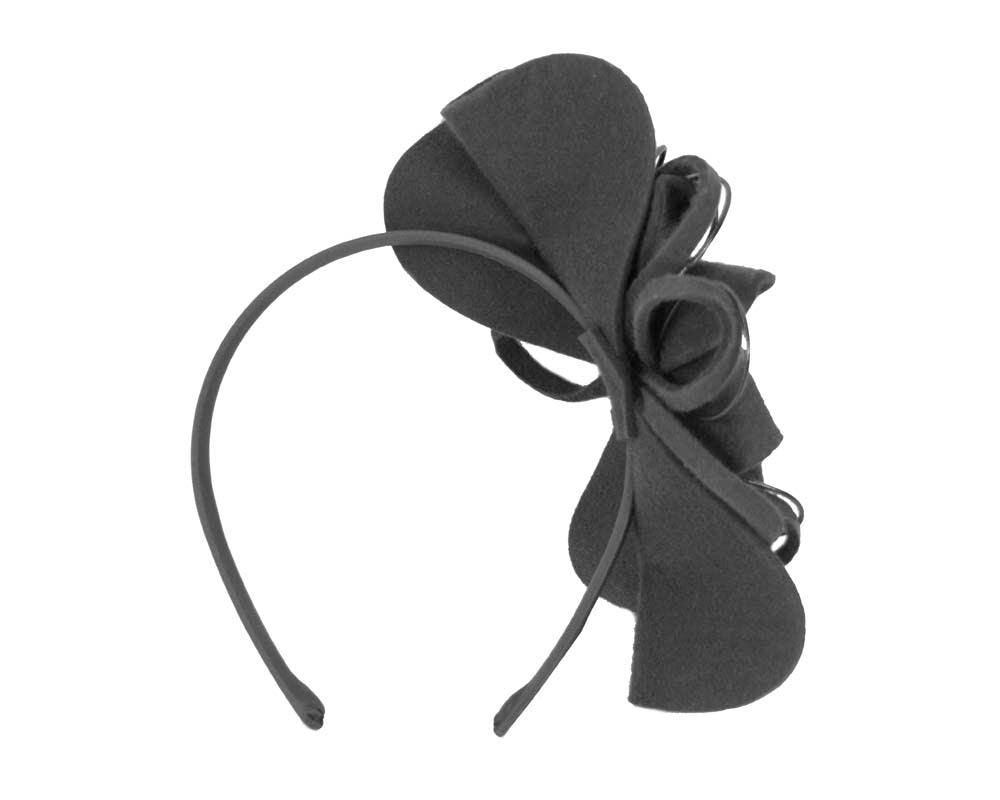 Black felt flower racing fascinator-2