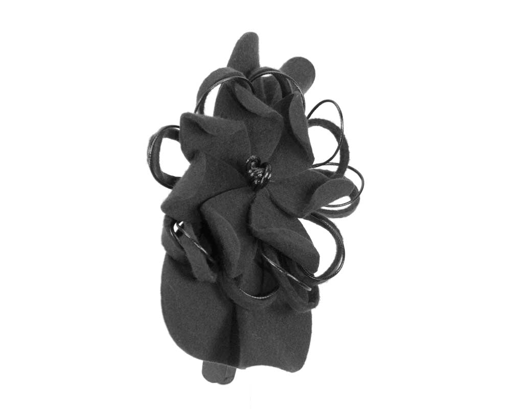 Black felt flower racing fascinator-4