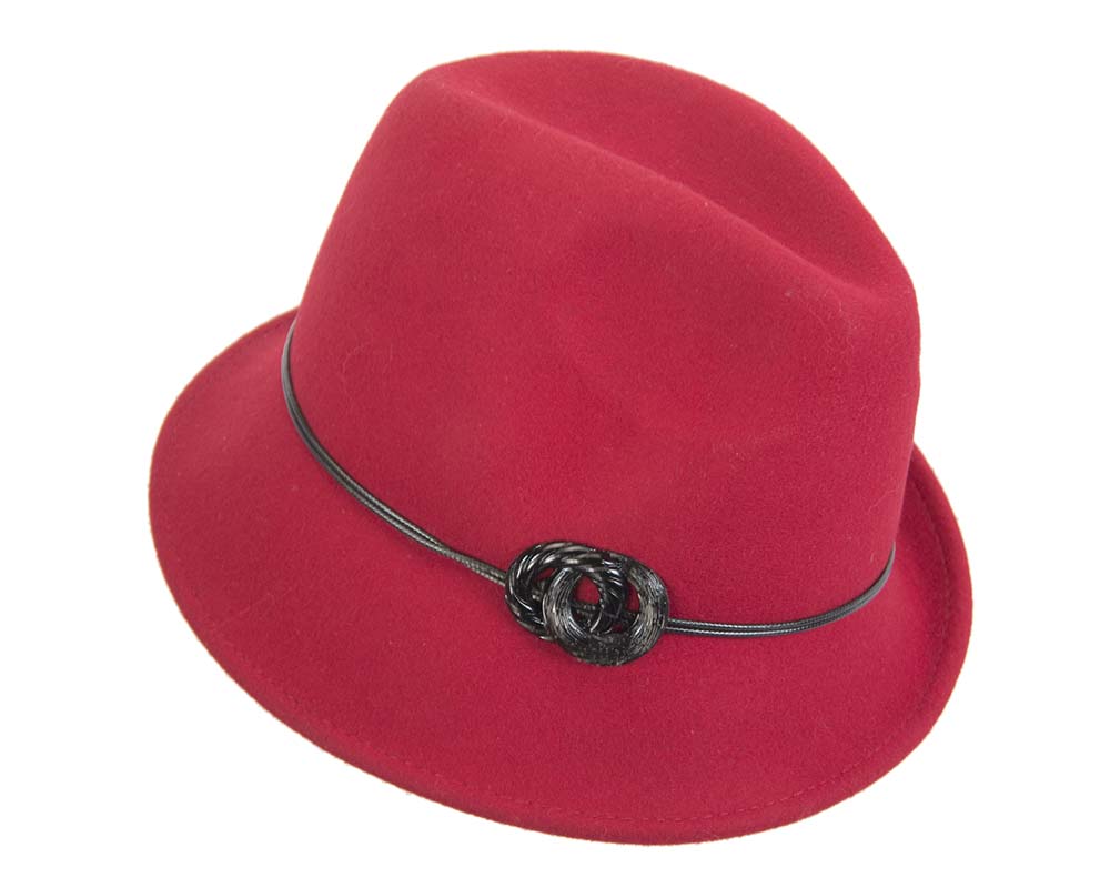 Red ladies fashion felt trilby hat by Max Alexander