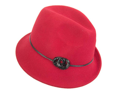 Red ladies fashion felt trilby hat by Max Alexander