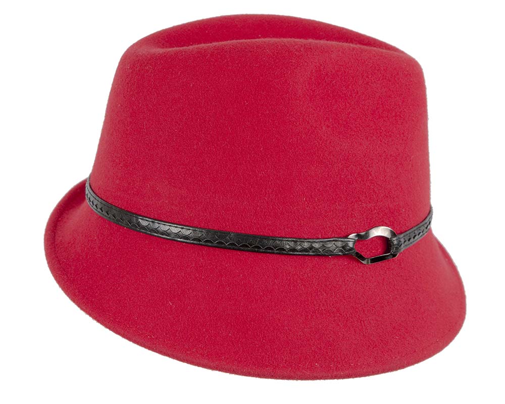 Red felt trilby hat by Max Alexander J402-3