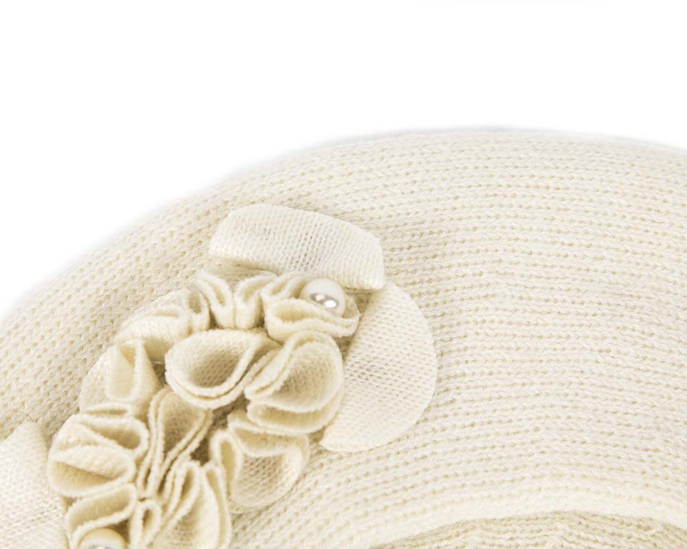Warm woven cream beret by Max Alexander-2