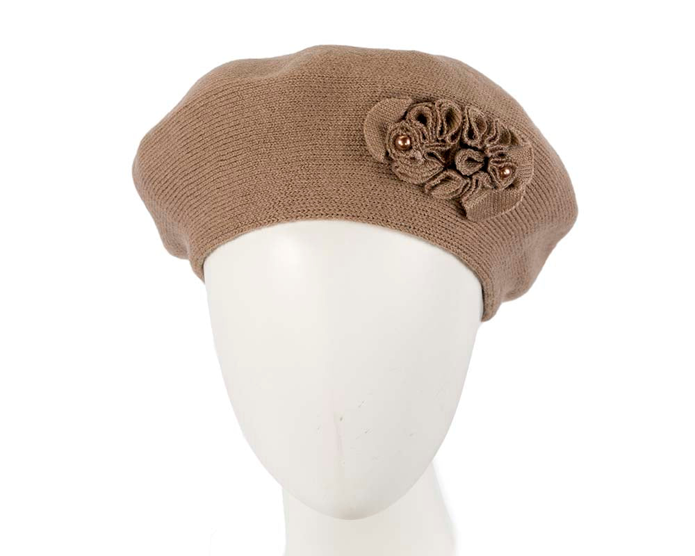 Warm woven beige beret by Max Alexander-0