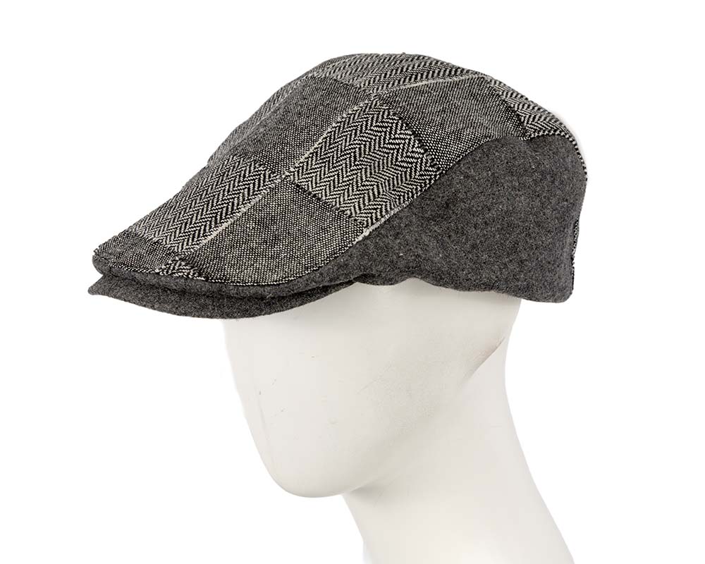Grey patches ivy flat cap