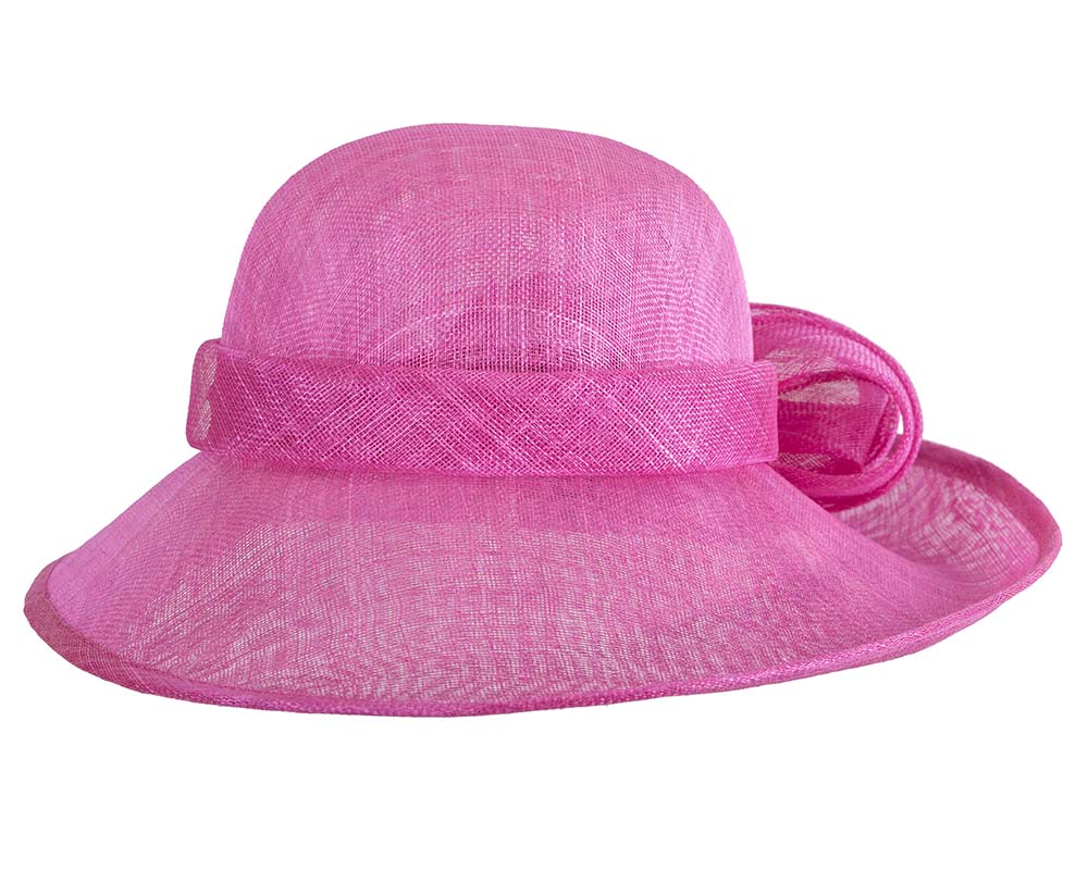 Large fuchsia racing hat by Max Alexander