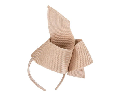 Modern nude fascinator by Max Alexander-1