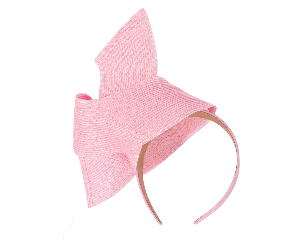Modern pink fascinator by Max Alexander-3