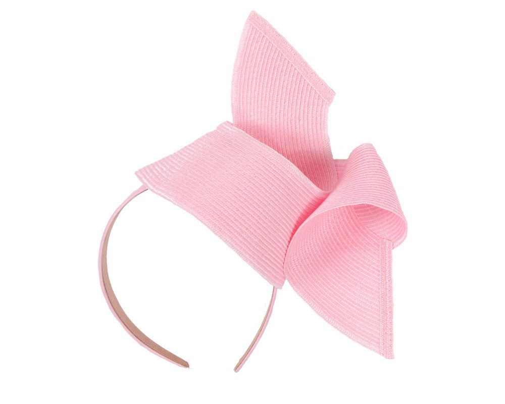 Modern pink fascinator by Max Alexander-1