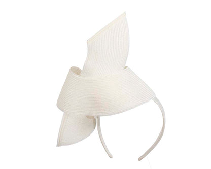 Modern white fascinator by Max Alexander