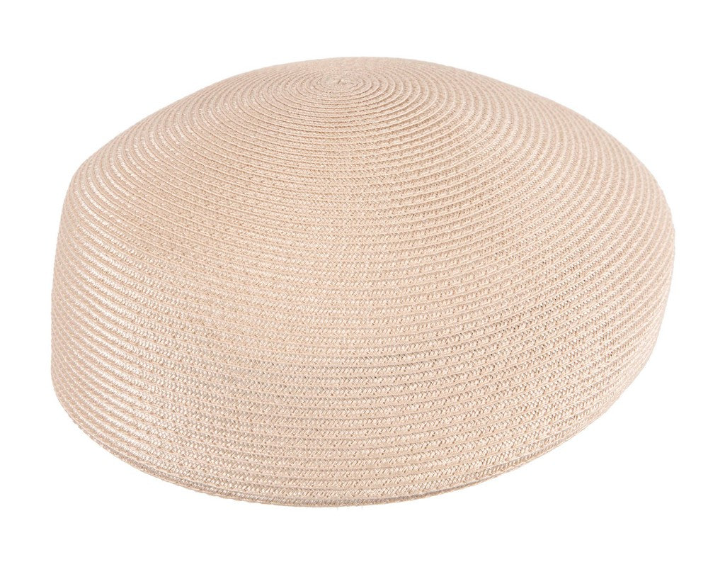 Modern beige beret hat by Max Alexander-3