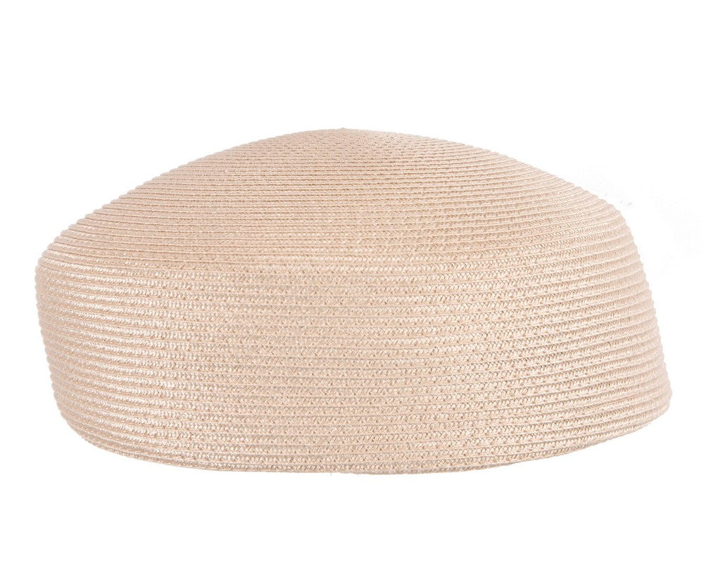 Modern beige beret hat by Max Alexander-2