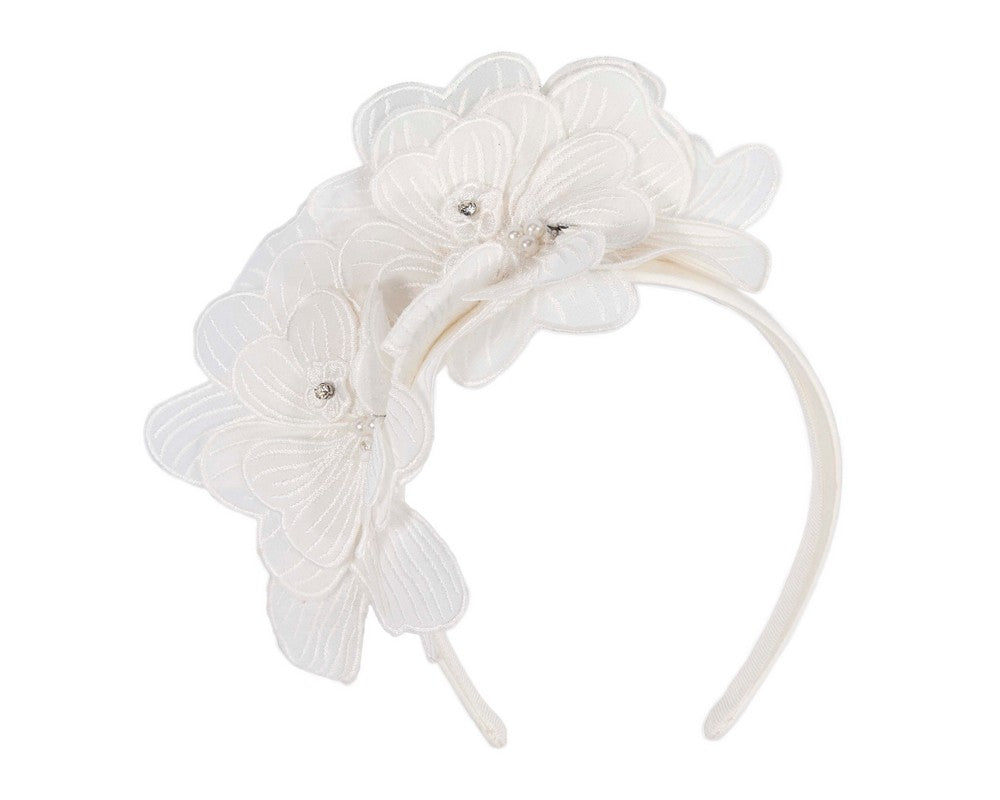 White lace flower fasinator-1