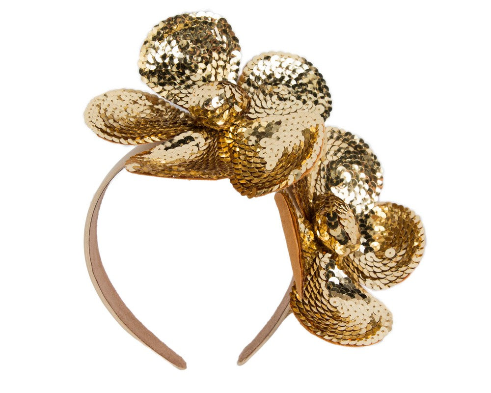 Shiny gold flower fascinator by Max Alexander-1