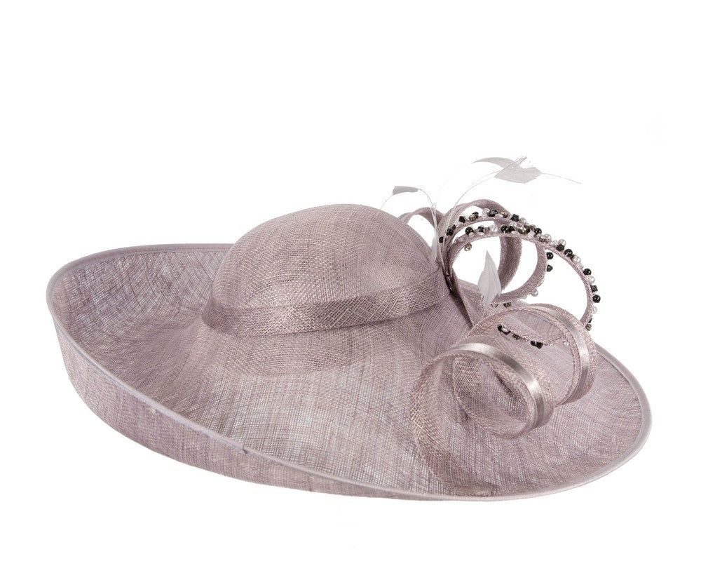 Large lilac sinamay fashion hat-5