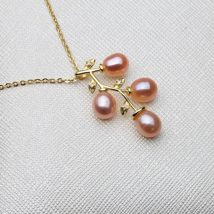 Designer Freshwater Pearl Leaf Necklace in Gold-2