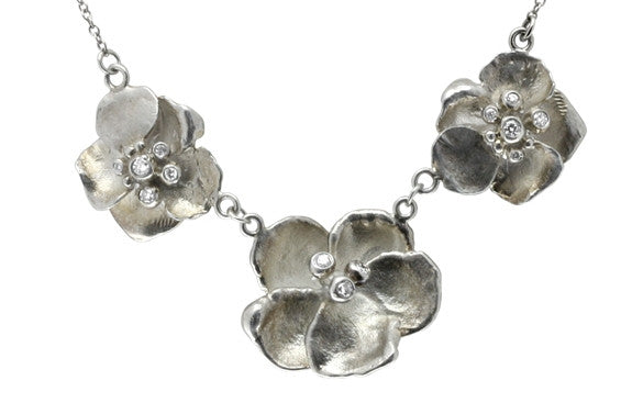 Metal Petals- Pansy Earring-Small-14K Gold & Diamonds