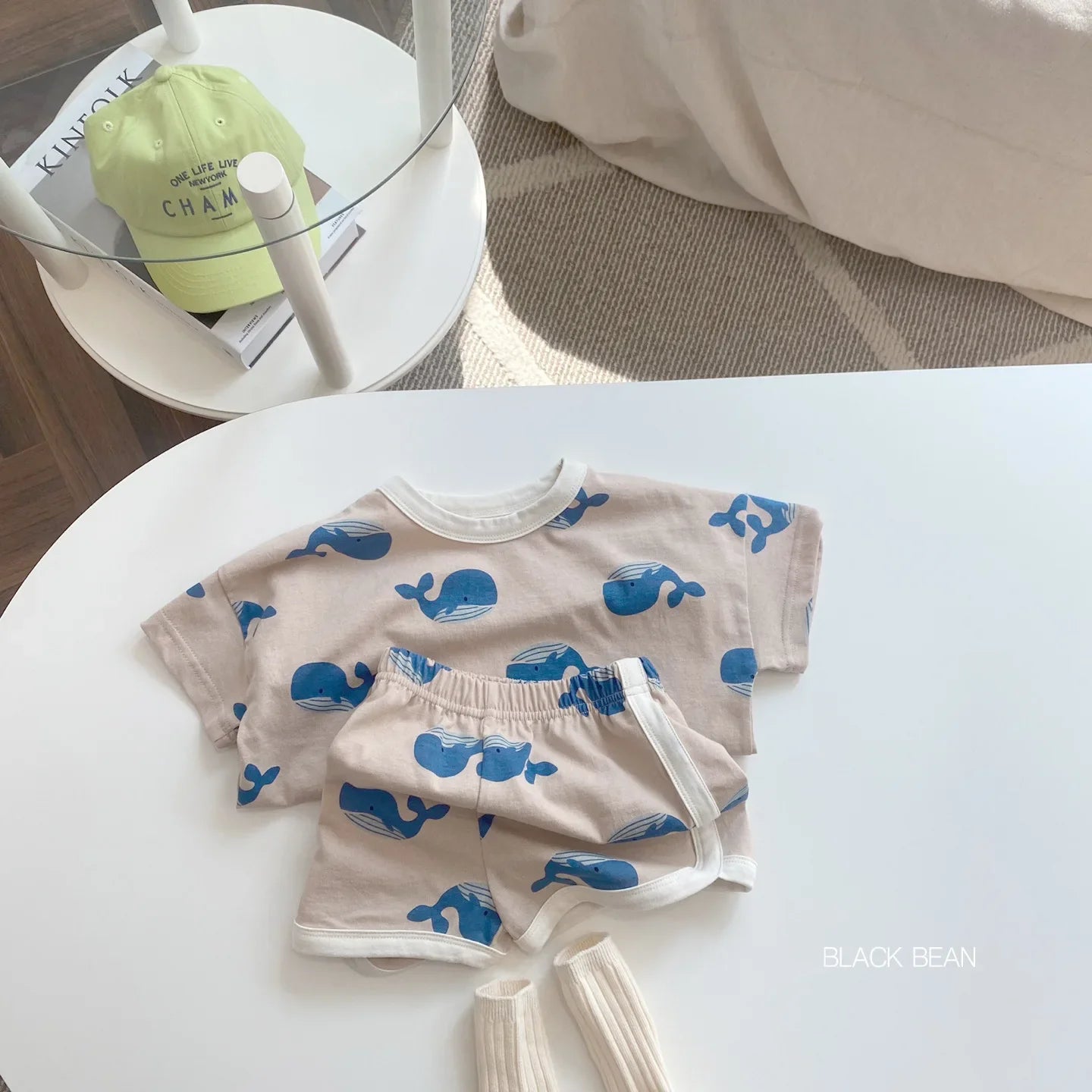 Set Tuta 2 Pezzi Maglietta e Shorts per bambini multivariante-6