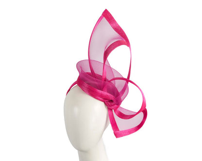Bespoke Fuchsia fascinator by Fillies Collection S107-0