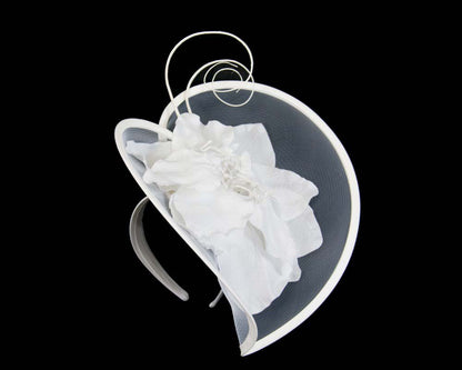 Large white flower heart fascinator-1