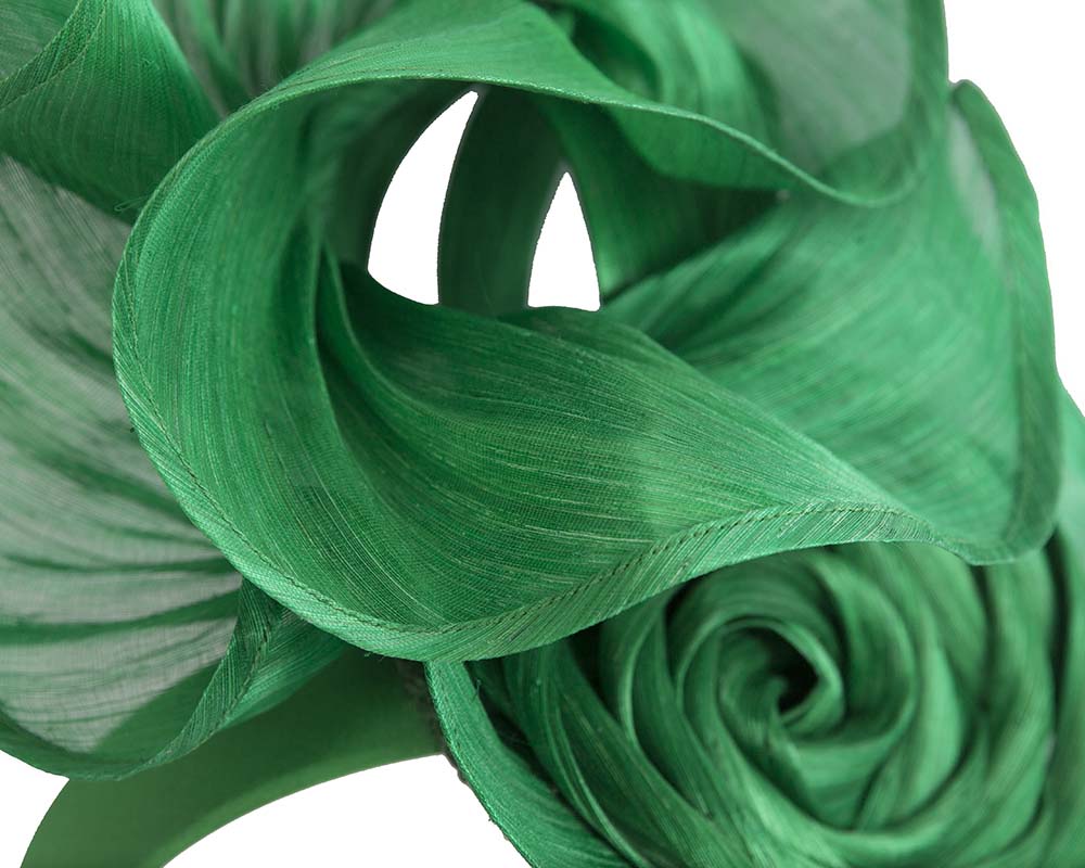 Tall green bespoke racing fascinator-2