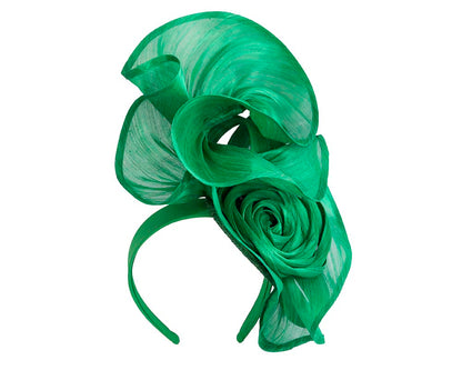 Tall green bespoke racing fascinator-1