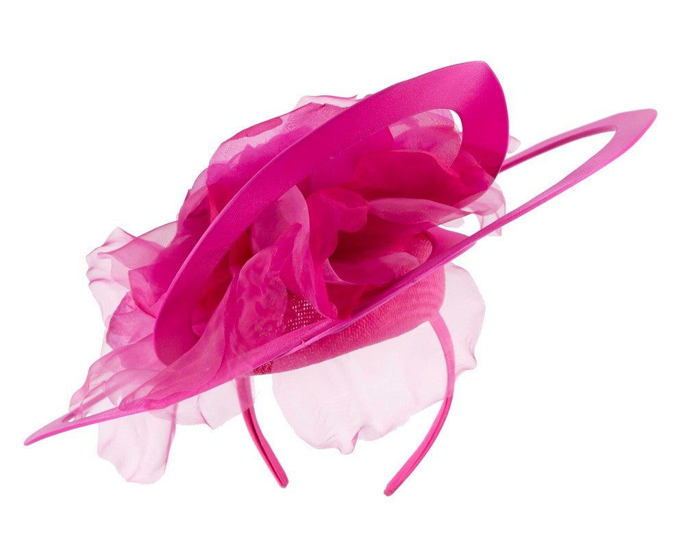 Bespoke large fuchsia racing fascinator by Fillies Collection