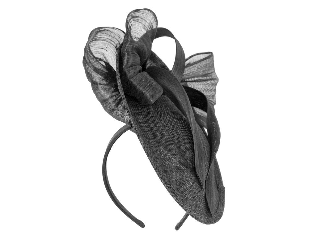 Black fascinator with bow by Fillies Collection-1