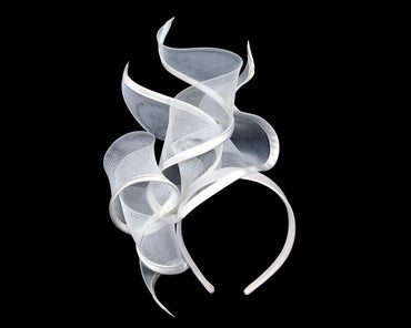Bespoke white racing fascinator by Fillies Collection