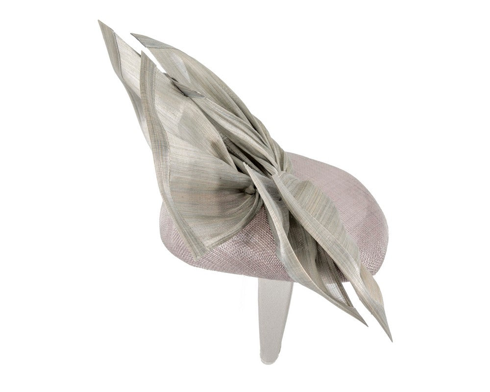 Bespoke silver racing fascinator by Fillies Collection S254