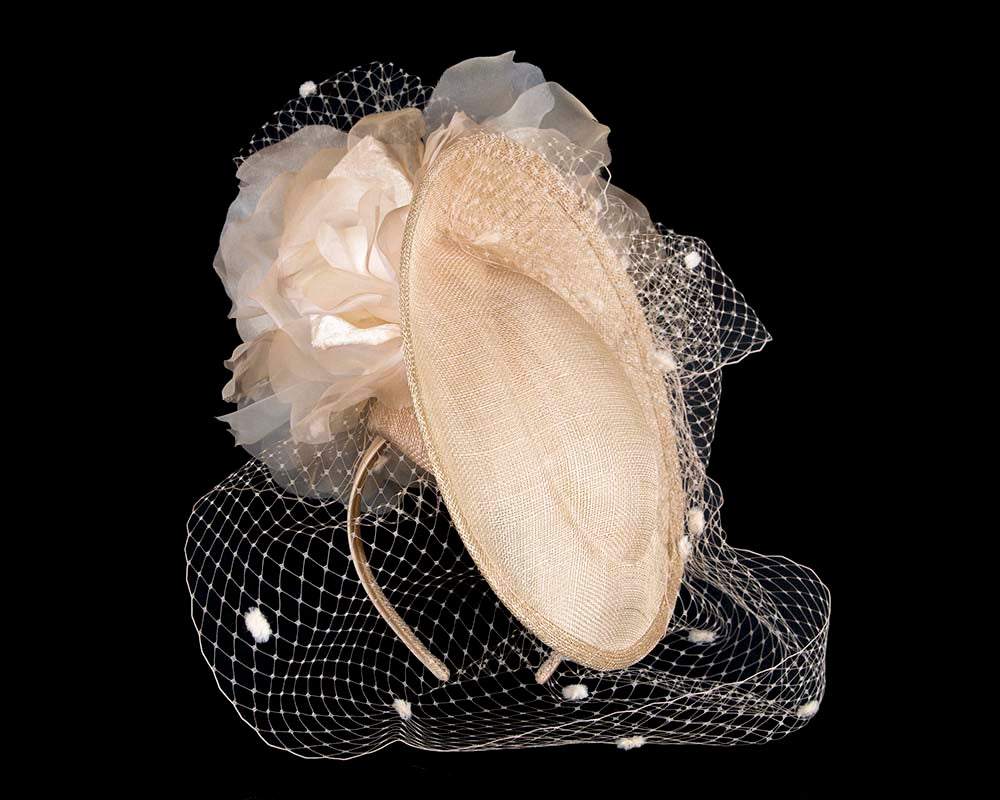 Exclusive gold fascinator by Fillies Collection-1