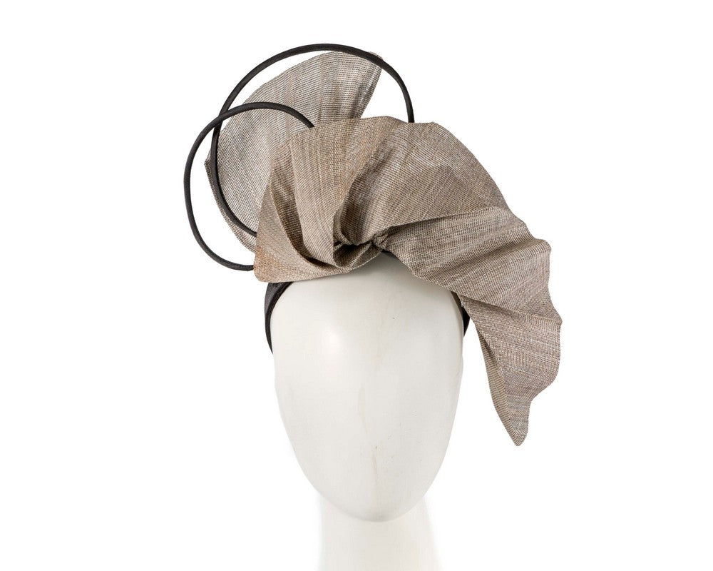Bespoke silver & black fascinator by Fillies Collection