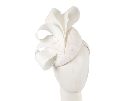 White pillbox fascinator by Fillies Collection S286-0